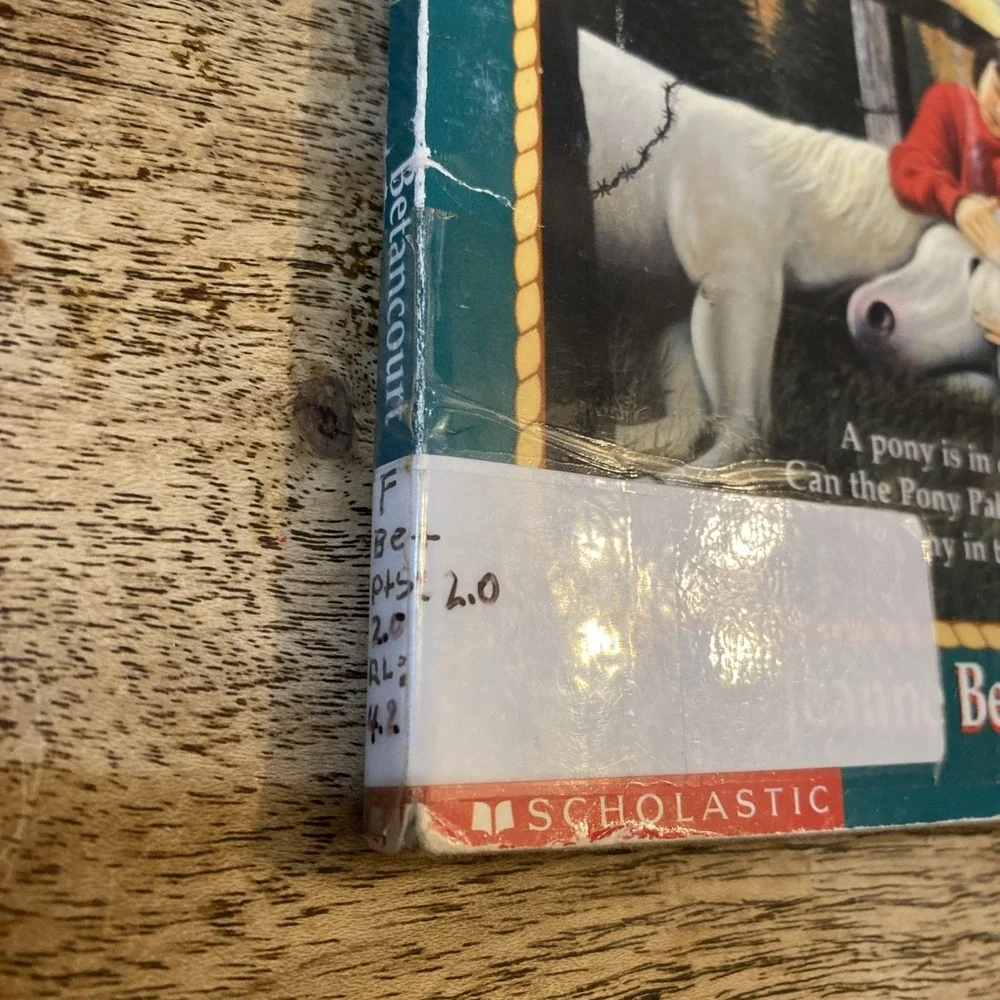 4 BOOKS, DOGS PURPOSE, TOBY STORY MAGIC TREEHOUSE, MAGIC BUNNY #1, PONY PALS #1